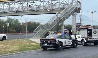 Localizan restos humanos sobre puente peatonal en Juárez, Nuevo León 