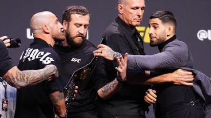 ¿Qué dice la analítica sobre Volkanovski-Topuria en UFC 298?