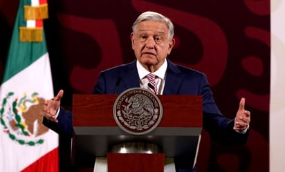 AMLO celebra que Cofece 'milagrosamente' haya autorizado compra de 13 plantas a Iberdrola