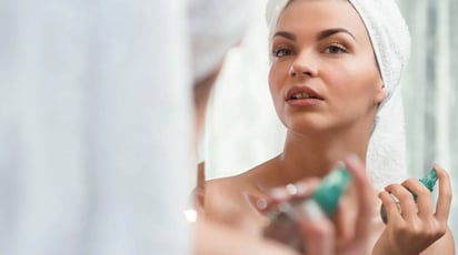 Jacarandas y sus beneficios para la piel: Aprende a preparar un tónico refrescante: Aquí te mostramos cómo aprovechar al máximo cada pétalo en tu rutina de belleza. ¡Toma nota!