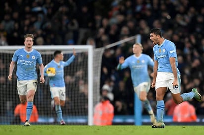 Manchester City pierde carrera por la Premier tras empatar ante el Chelsea