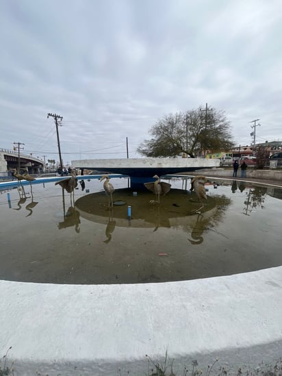 Plazas públicas de Monclova con evidente abandono