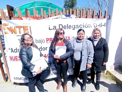 Maestros de la Secu 'Juan Gil' protestan por acoso laboral 