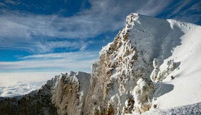 Localizan sin vida al guía de los alpinistas que se extraviaron en el Pico de Orizaba