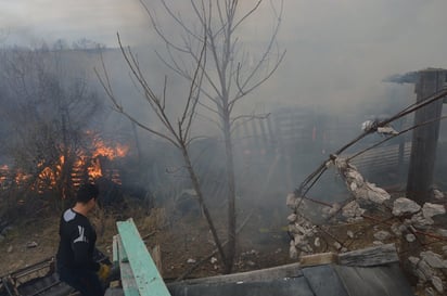 Hierba seca y vientos propicios para incendio