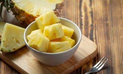 Cómo comer piña para desinflamar el cuerpo