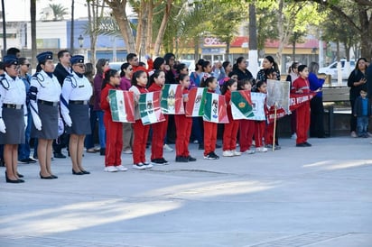 El amor por la patria se debe promover desde la edad  infantil