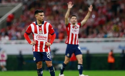 Liga MX: Álvaro Morales 'tunde' a las Chivas pese a derrotar a Pumas UNAM