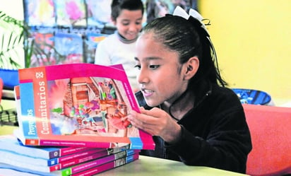 Gobierno invierte más en campañas que en educación, denuncia Mexicanos Primero