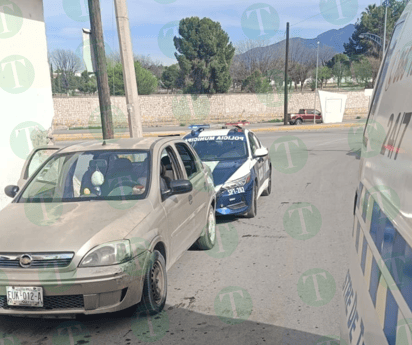 Madre e hija resultan lesionadas en accidente vial en la Zona Centro de Monclova