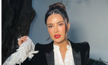 Salma Hayek revela tip para cubrir las canas sin teñir el cabello