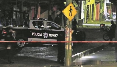 Balacera en bar de Cuernavaca deja 2 muertos y 8 lesionados