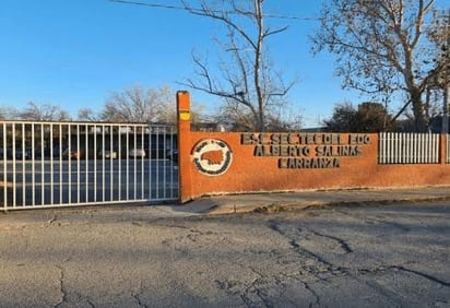 Secundaria Alberto Salinas se prepara para sus festejos