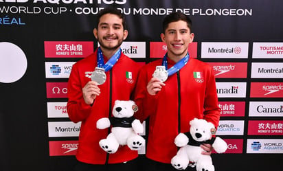 Los clavadistas Kevin Berlín y Randal Willars ganan medalla de plata en la Copa del Mundo