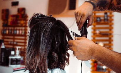 Tips increíbles para que el tinte se fije mejor en las canas