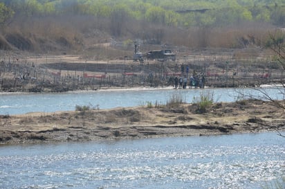 Baja nivel del Río Bravo tras concluir la extracción de la 'Amistad'