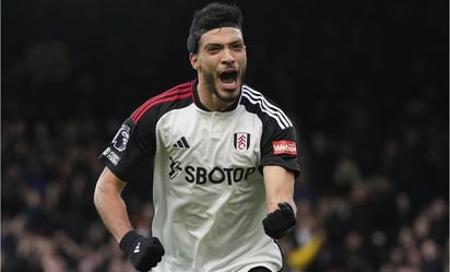 Raúl Jiménez vuele a entrenar con el Fulham tras más de un mes fuera