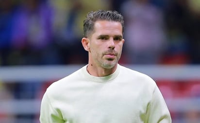 Liga MX: Fernando Gago denunció 'maltrato' del árbitro a jugadores de Chivas