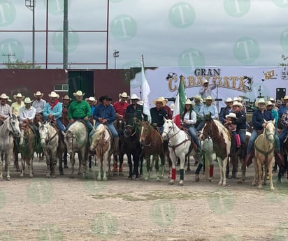 Frontera festeja con cabalgata su aniversario número 131