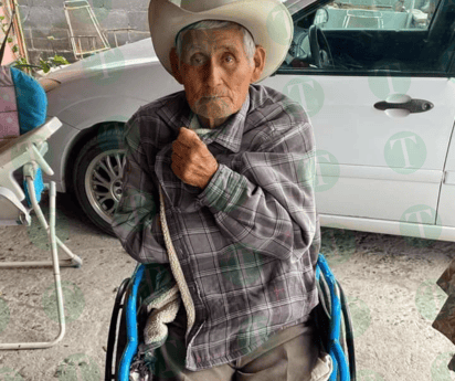 Denuncian abuso de policías de Nadadores contra ancianito