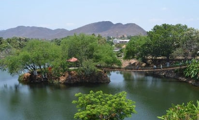 Joven se lanza de un puente colgante a laguna y desaparece; Policía de Mazatlán se suma a la búsqueda