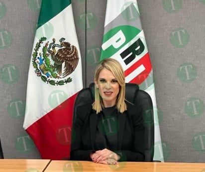 Paty Cardona visita el congreso 