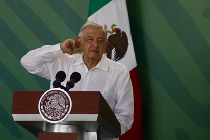 AMLO anuncia programa 'La Clínica es Nuestra'