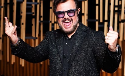 Aleks Syntek explota por críticas hacia su hijo: 'Conmigo lo que quieran'