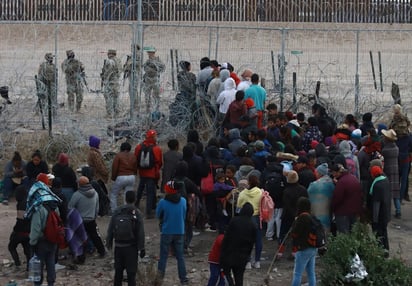 Operación Lone Star de Texas recibe fuertes críticas