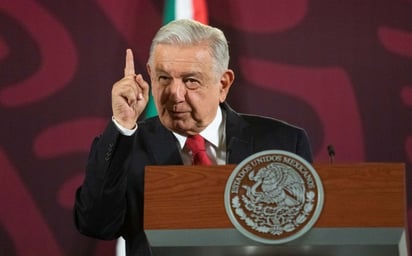 AMLO reprocha a conservadores por no hacer su trabajo 