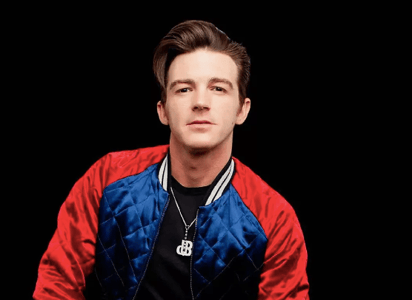 El actor Drake Bell ha vuelto a captar la atención de la prensa mexicana con el anuncio de su próxima película: Conocido por su papel en la serie de Nickelodeon, Drake y Josh, Bell ha encontrado un refugio en el cariño del público latino.