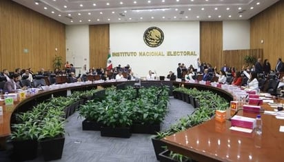 Rechaza INE cancelar transmisión de la Hora Nacional