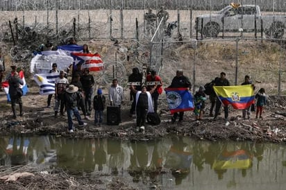 Flujo migratorio cambia de ruta de cruce de Piedras Negras a Ciudad Juárez