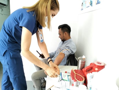 Caravana de la Salud lleva mastografías, papanicolaou, análisis clínicos a la 2000