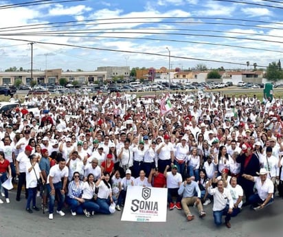 Encabezan candidatas del PRI mega crucero 