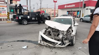 Sujeto provoca accidente vial en Piedras Negras