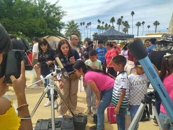 Así inició el eclipse en el Museo Acertijo de Gómez Palacio, Durango