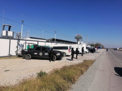 Retenes del INM disminuyó el tránsito de migrantes por monclova; usan otros caminos