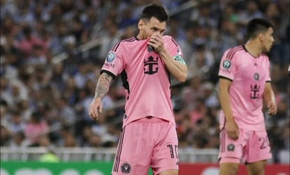 A Lionel Messi le gritan “Cristiano” en el estadio de Rayados