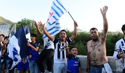 ¡Bronca en la Concachampions! Aficionados de Rayados y Miami protagonizaron en una campal