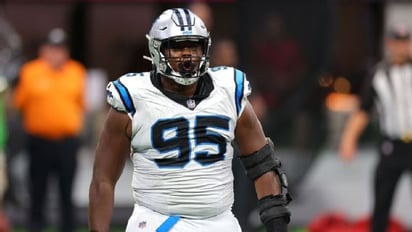 Derrick Brown firma extensión por 4 años y 96 millones con Panthers