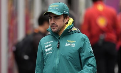 Fernando Alonso renueva con Aston Martin y elimina rumores sobre su futuro