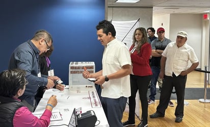 Excluyen a 39 mil mexicanos en el extranjero de lista nominal para votar