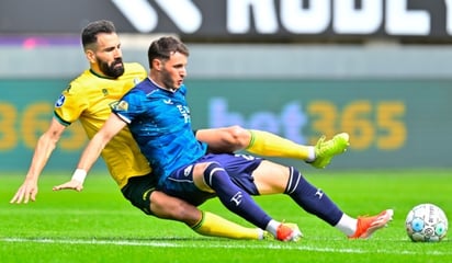 El Feyenoord de Santiago Giménez venció al Fortuna Sittard y sigue en su lucha por el título