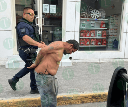 “El Morín” causa destrozos a tres camionetas de lujo de la Ford de Monclova