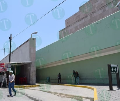 Instalan ventiladores industriales y aire acondicionado en la Torre B del IMSS