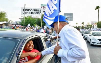 Mario Dávila, muestra que oficialmente su trabajo es claro y honesto