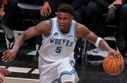 Edwards y la defensa de los Wolves sacuden a Suns