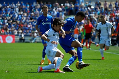 Llamaron aficionados de la Real “violador” a Greenwood y desearon su muerte