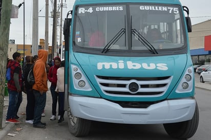 El candidato del PV promete la depuración del transporte público 